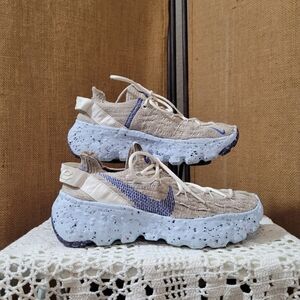 Nike Light Blue Comfotable Space Hippie Tainers Size 6